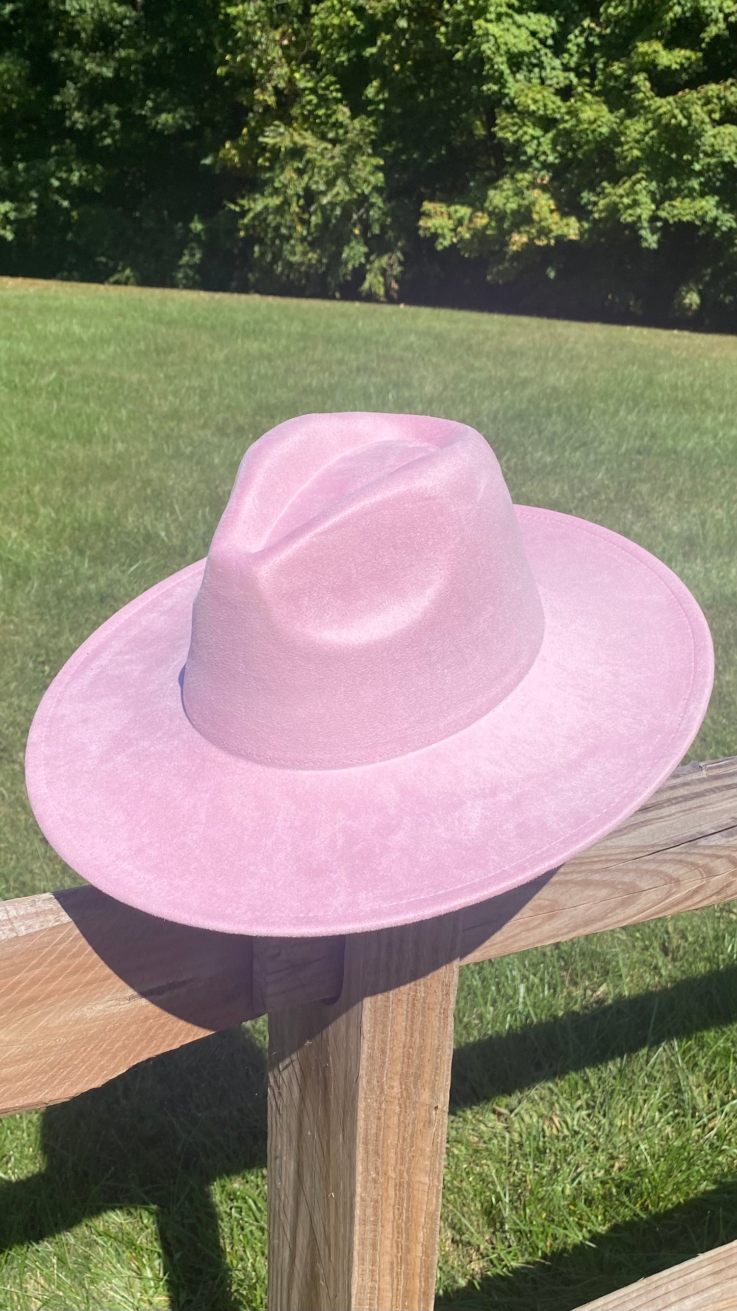 Suede Big Brim Light Pink