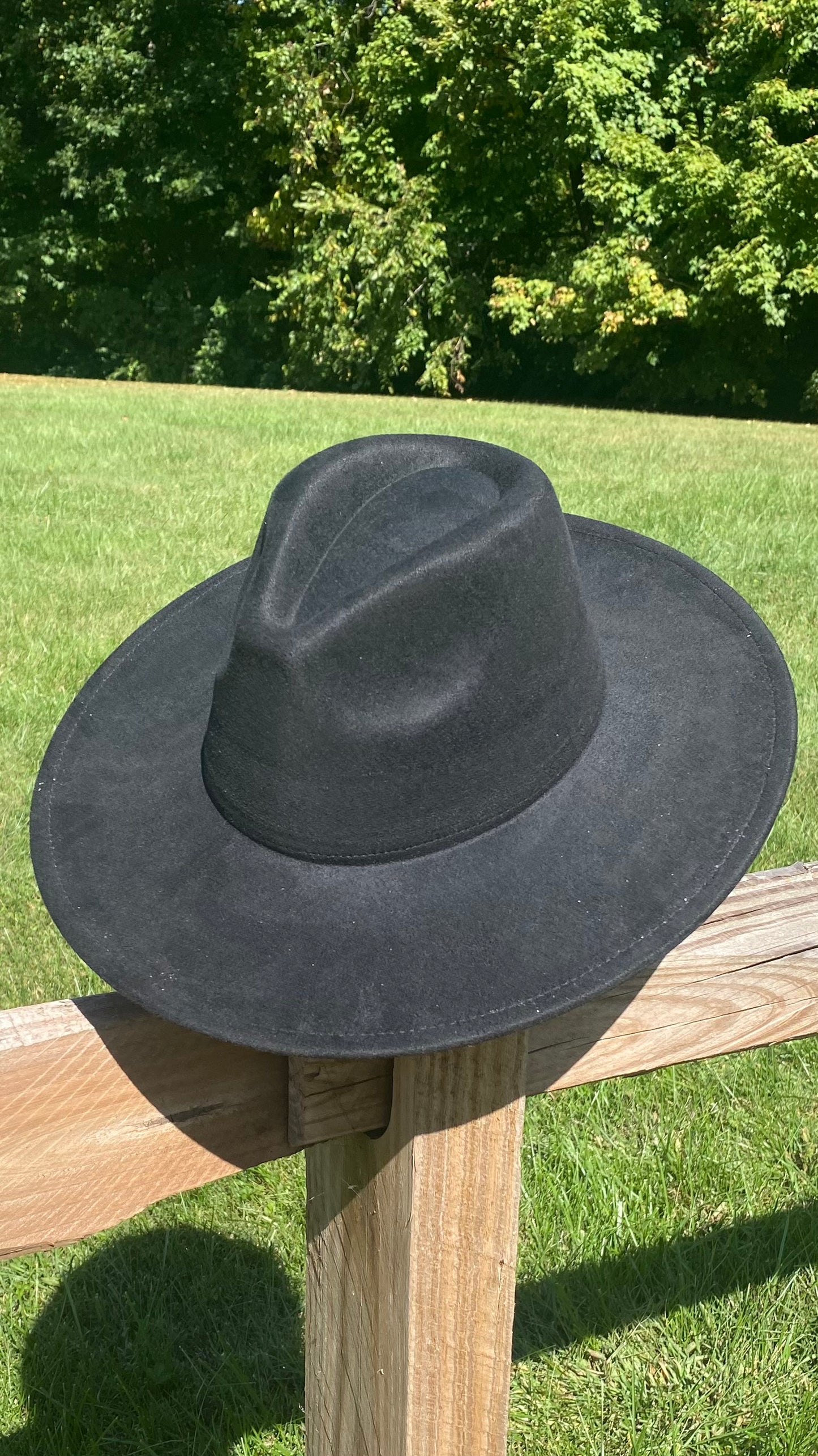 Suede Big Brim Black Hat