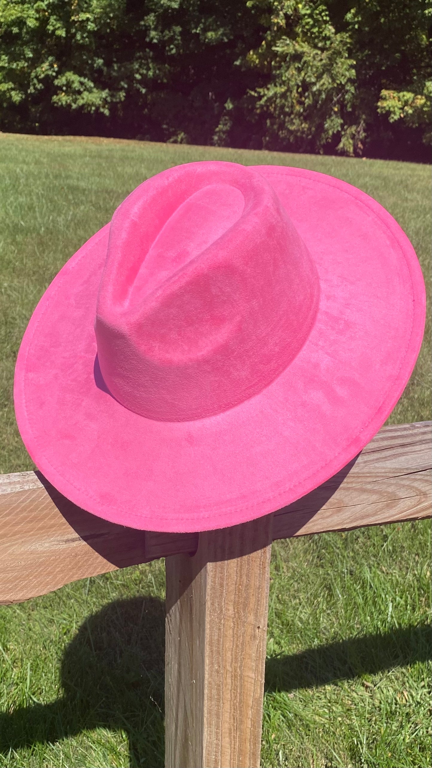 Suede Big Brim Barbie Pink